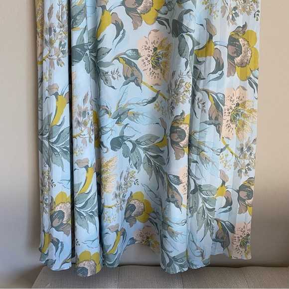 Vince Floral Pleated Midi Dress - Blue and Yellow - Picture 6 of 11